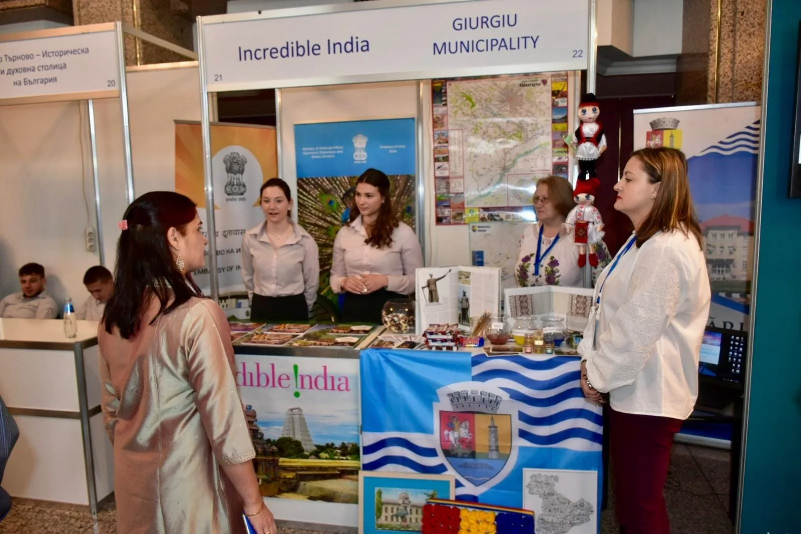 Primăria Giurgiu este prezentă în aceste zile la cea de XX-a ediție a Expoziției Internaționale de Turism „Weekend Tourism” de la Ruse