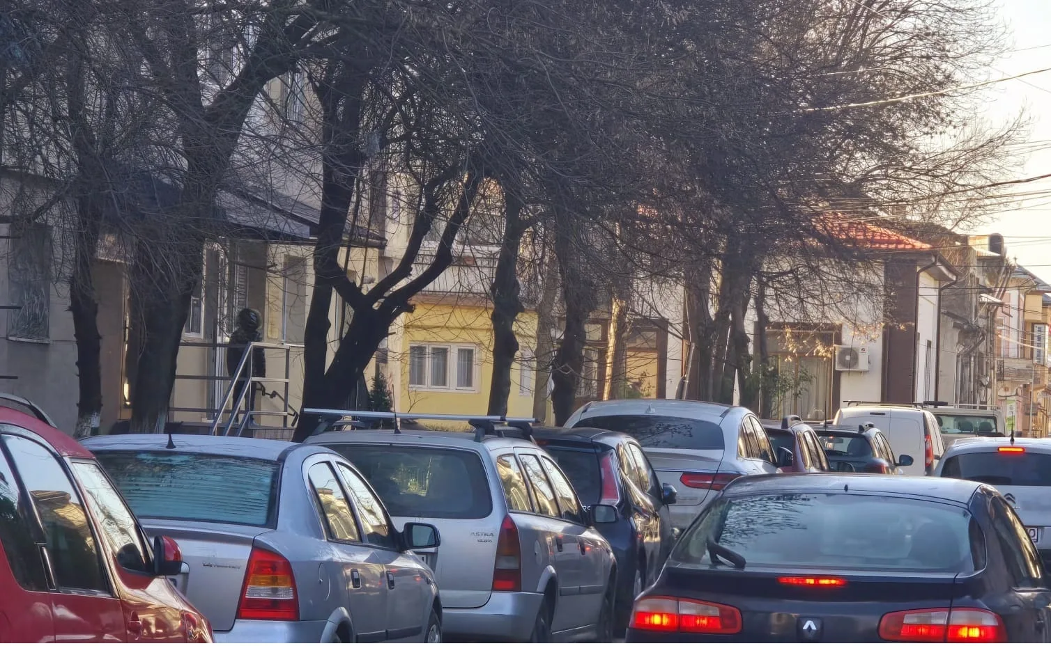 ÎN DOAR 2 ZILE, PESTE O SUTĂ DE GIURGIUVENI AU ACHITAT DEJA NOUA TAXĂ PENTRU DEZVOLTARE URBANĂ!